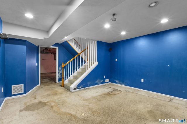 5 Deer Run 5, Bethel, CT 06801