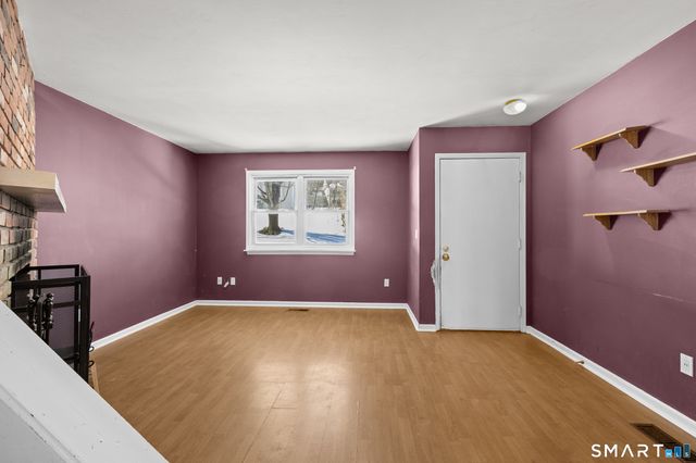 5 Deer Run 5, Bethel, CT 06801