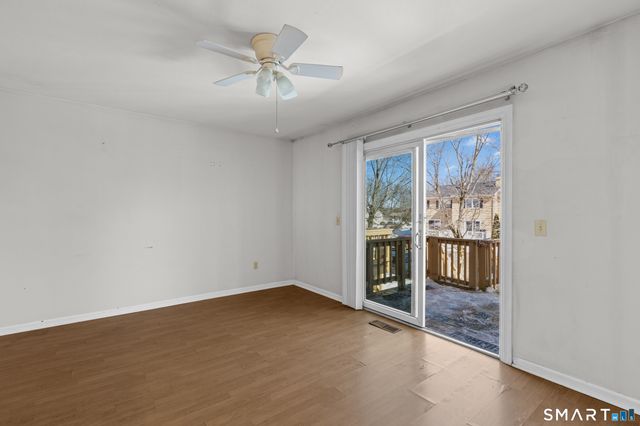 5 Deer Run 5, Bethel, CT 06801