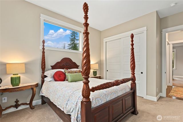 31209 218th Place SE, Black Diamond, WA 98010