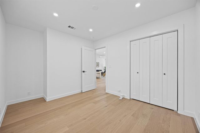 6507 Pevensey DR, Austin, TX 78745