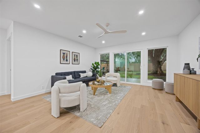 6507 Pevensey DR, Austin, TX 78745