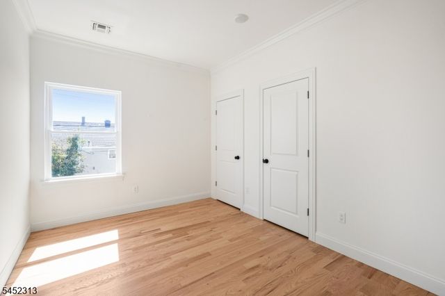 29 S 2Nd St, Elizabeth City, NJ 07206