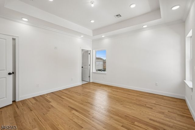 29 S 2Nd St, Elizabeth City, NJ 07206
