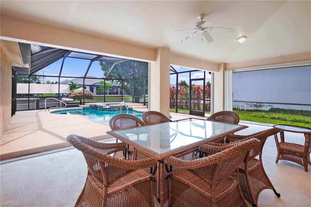 Image 27 of property listing at 3841 SW 17th PL, Cape Coral, FL 33914
