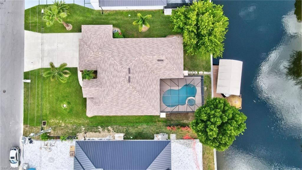 Image 31 of property listing at 3841 SW 17th PL, Cape Coral, FL 33914