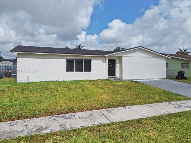 16912 SW 107th Pl, Miami, FL 33157