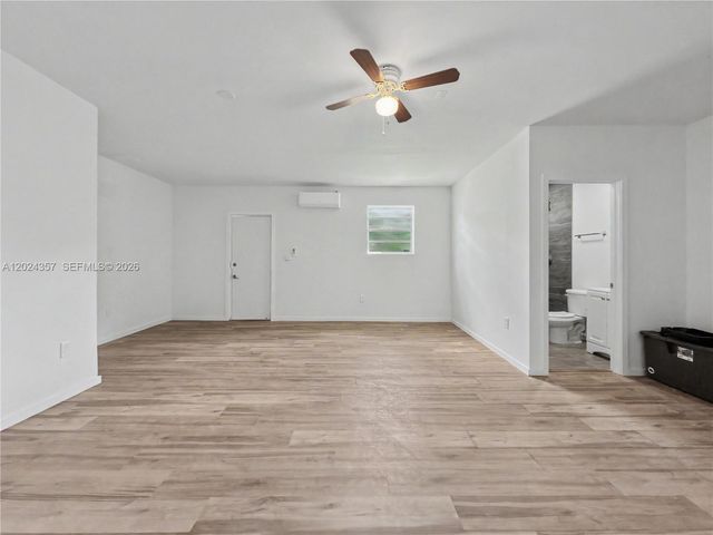 16912 SW 107th Pl, Miami, FL 33157