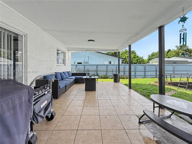 16912 SW 107th Pl, Miami, FL 33157