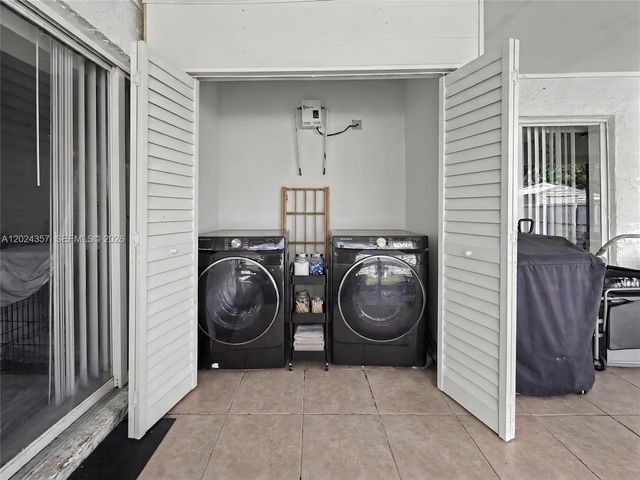 16912 SW 107th Pl, Miami, FL 33157