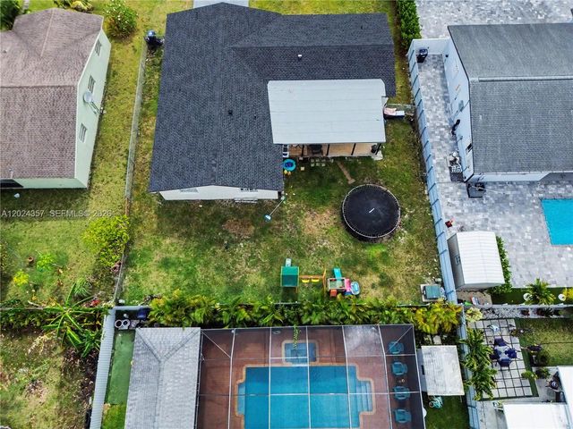 16912 SW 107th Pl, Miami, FL 33157