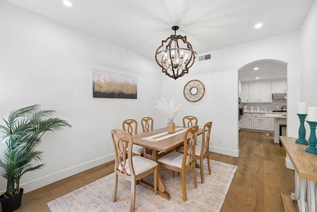 5400 Spencer Ln, Roseville, CA 95746
