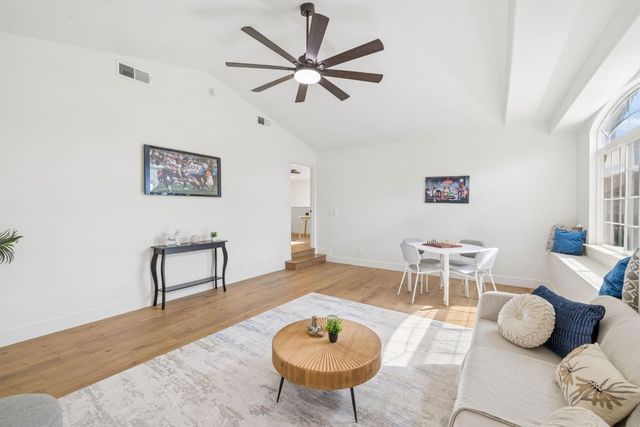 5400 Spencer Ln, Roseville, CA 95746