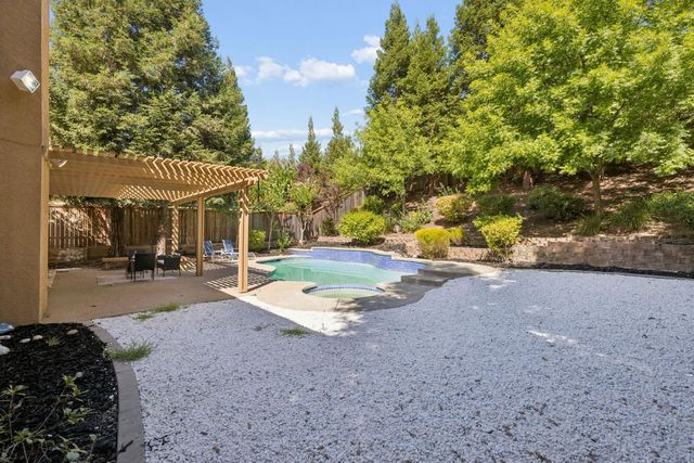 5400 Spencer Ln, Roseville, CA 95746