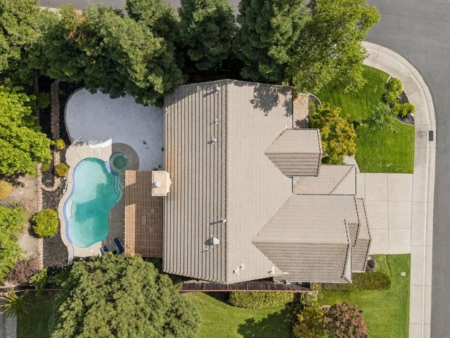 5400 Spencer Ln, Roseville, CA 95746