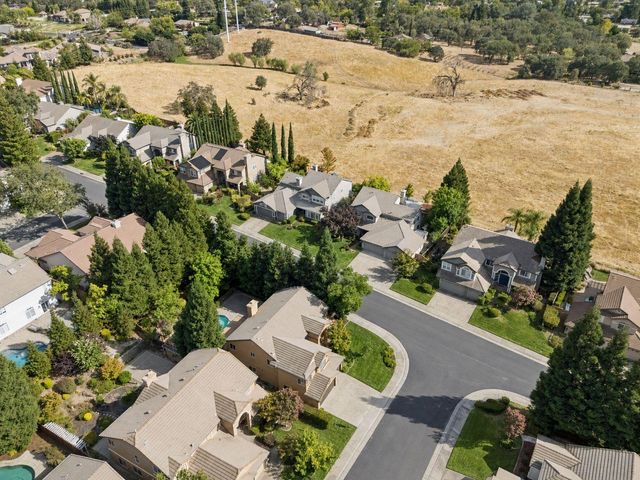 5400 Spencer Ln, Roseville, CA 95746