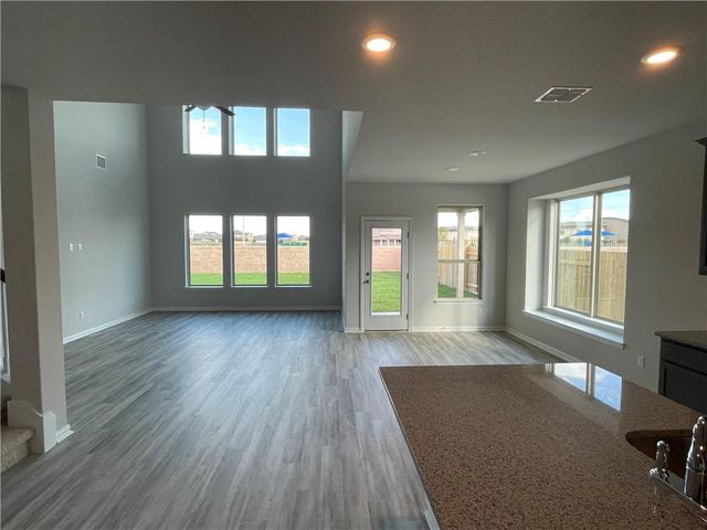 14109 Pennington LN, Manor, TX 78653