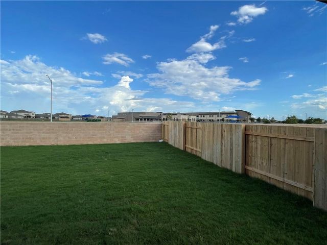 14109 Pennington LN, Manor, TX 78653