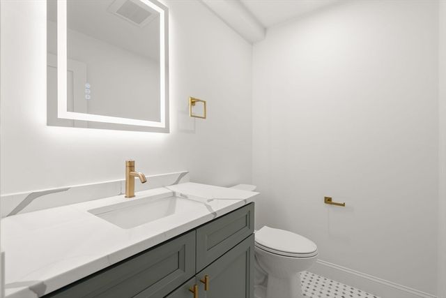 27 Shepard St 2, Boston, MA 02135