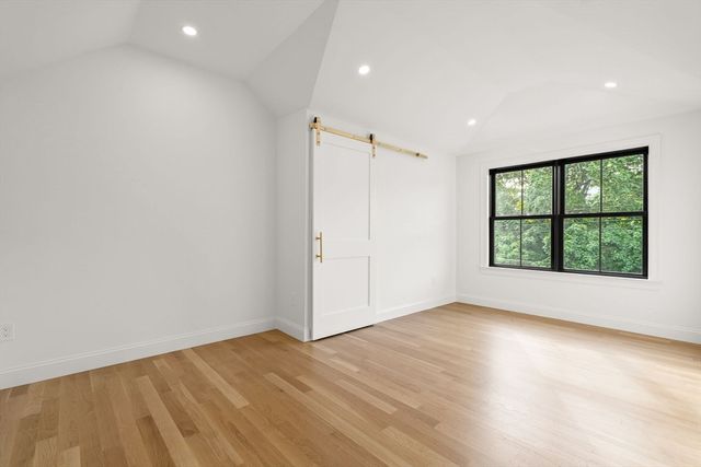 27 Shepard St 2, Boston, MA 02135