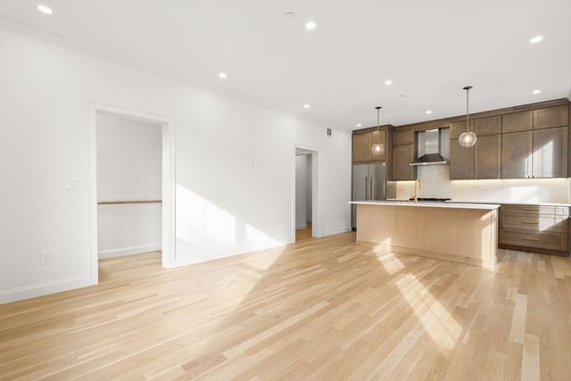 27 Shepard St 2, Boston, MA 02135