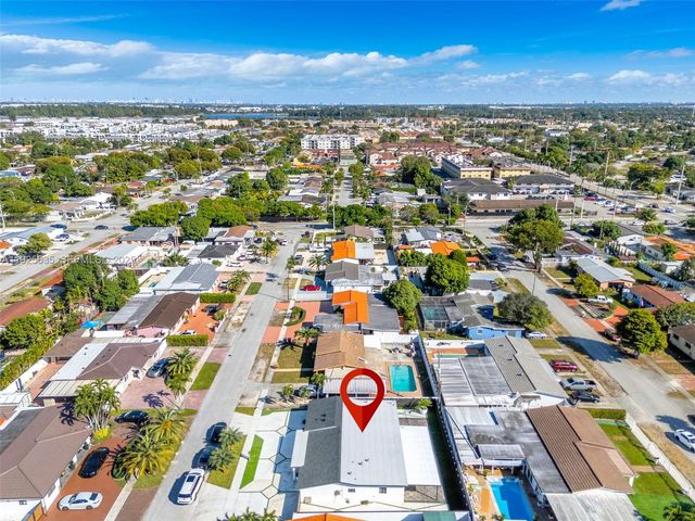 864 W 69th Pl, Hialeah, FL 33014