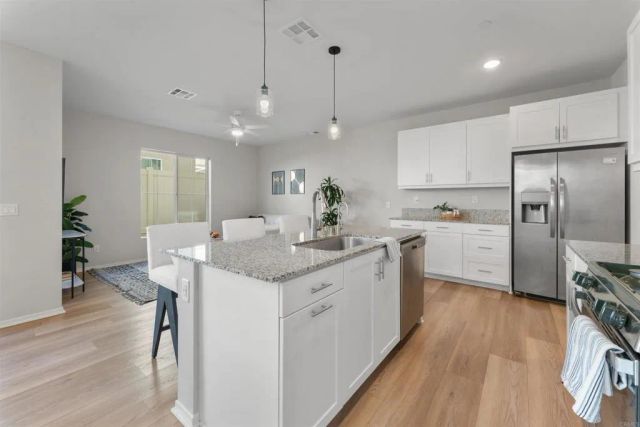 212 Perennial Pl, Fallbrook, CA 92028