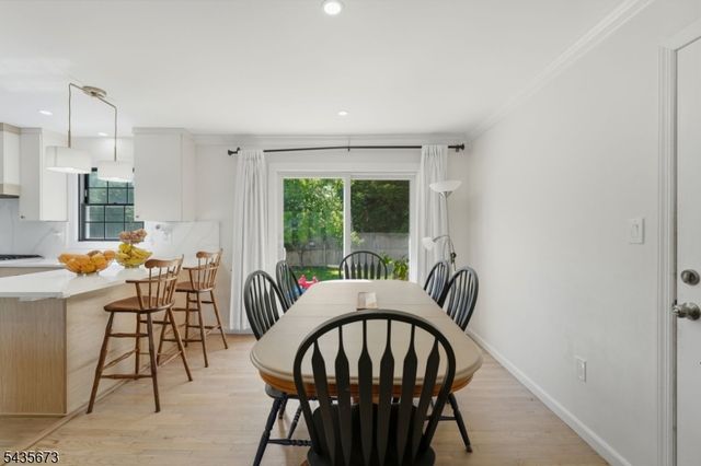 10 Happel Ct, Scotch Plains Twp., NJ 07076