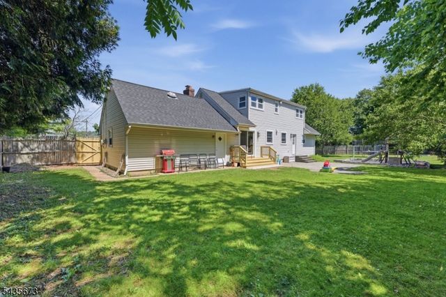 10 Happel Ct, Scotch Plains Twp., NJ 07076