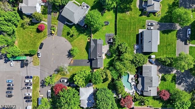 10 Happel Ct, Scotch Plains Twp., NJ 07076
