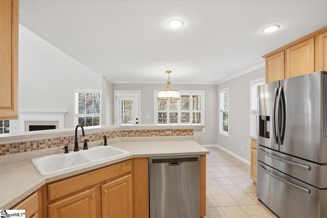 832 Brielle Court, Simpsonville, SC 29681