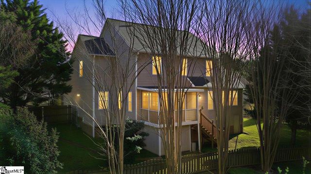 832 Brielle Court, Simpsonville, SC 29681