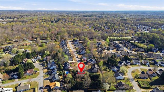 832 Brielle Court, Simpsonville, SC 29681