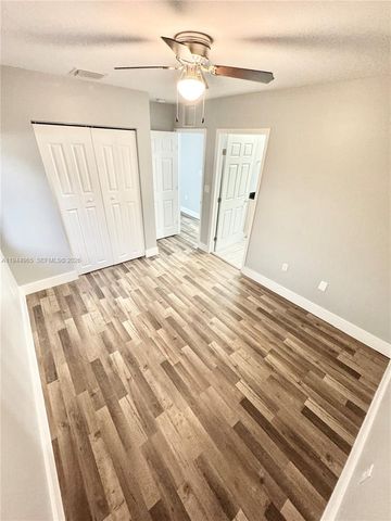 932 NW 2nd St, Fort Lauderdale, FL 33311