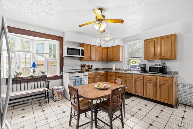 1531 Twillman Avenue, St Louis, MO 63138