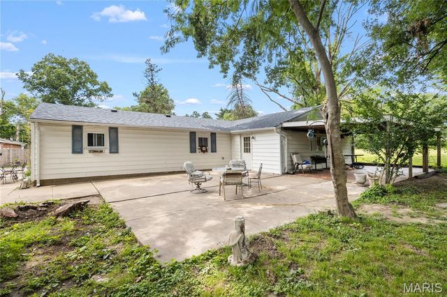 1531 Twillman Avenue, St Louis, MO 63138