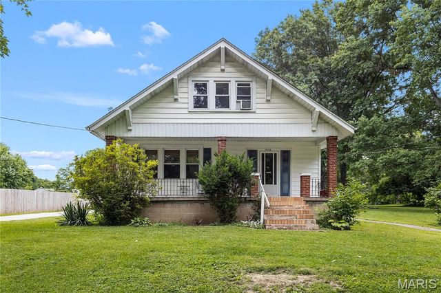 1531 Twillman Avenue, St Louis, MO 63138