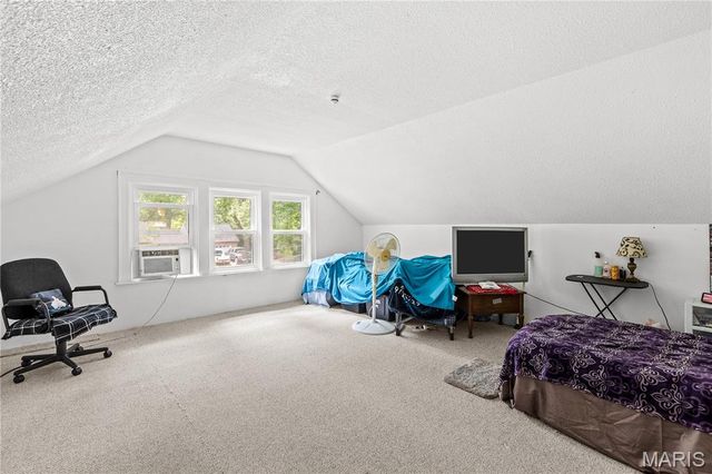 1531 Twillman Avenue, St Louis, MO 63138