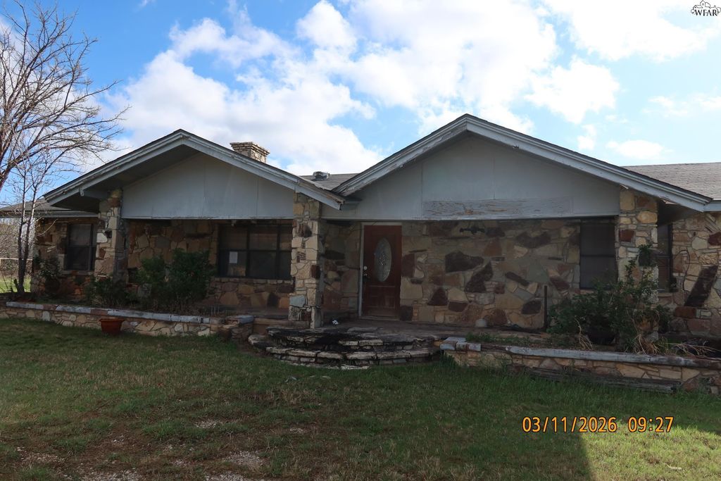 733 HOMESTEAD LANE, Wichita Falls, TX 76305