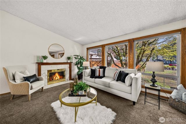 3316 SW 335th Street, Federal Way, WA 98023