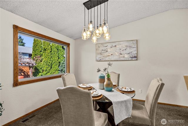 3316 SW 335th Street, Federal Way, WA 98023