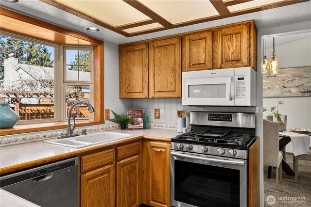 3316 SW 335th Street, Federal Way, WA 98023