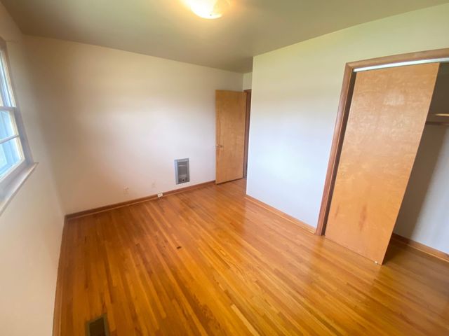 404 Vosswood Dr, Lebanon, TN 37087