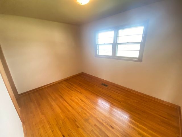 404 Vosswood Dr, Lebanon, TN 37087