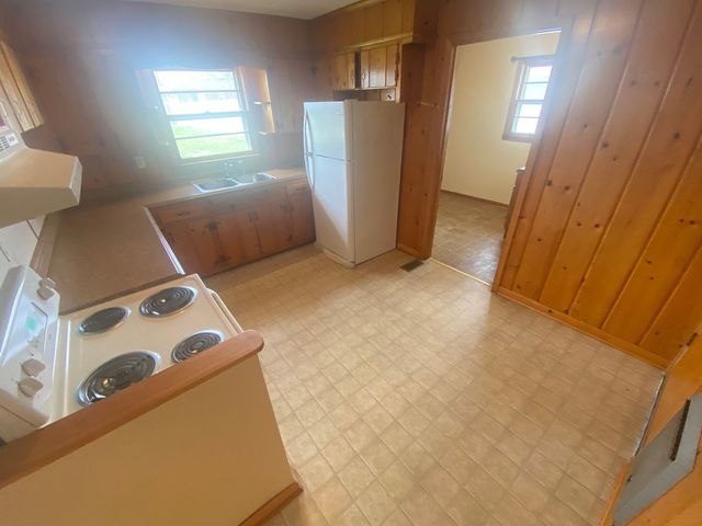 404 Vosswood Dr, Lebanon, TN 37087