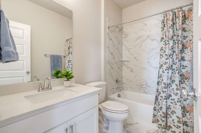 317 Ember Circle, Waxahachie, TX 75165