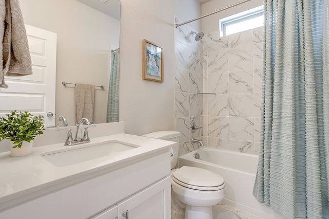 317 Ember Circle, Waxahachie, TX 75165