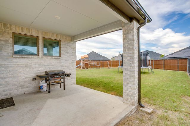 317 Ember Circle, Waxahachie, TX 75165