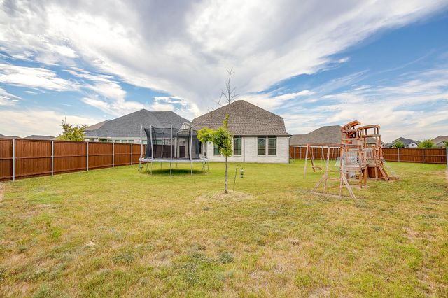 317 Ember Circle, Waxahachie, TX 75165