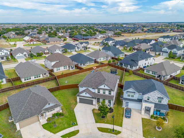 317 Ember Circle, Waxahachie, TX 75165